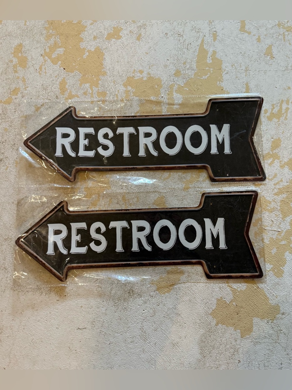 RESTROOM Arrow Sign Pair - Black & White